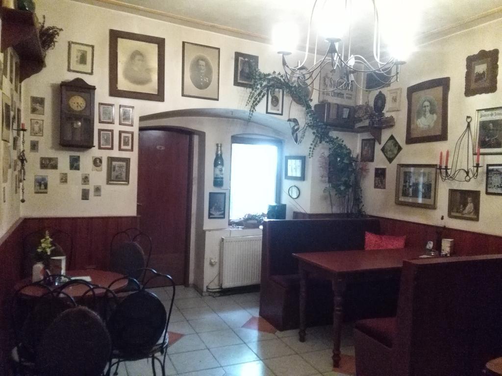 Guest House U Nahonu Chrudim Luaran gambar